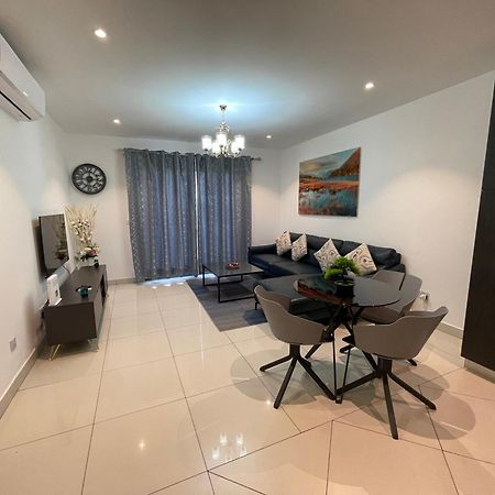 The Lennox Luxury Suites & Apartments Akra Dış mekan fotoğraf