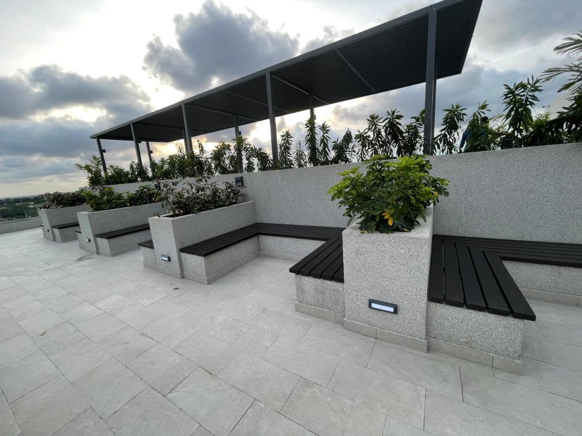 The Lennox Luxury Suites & Apartments Akra Dış mekan fotoğraf