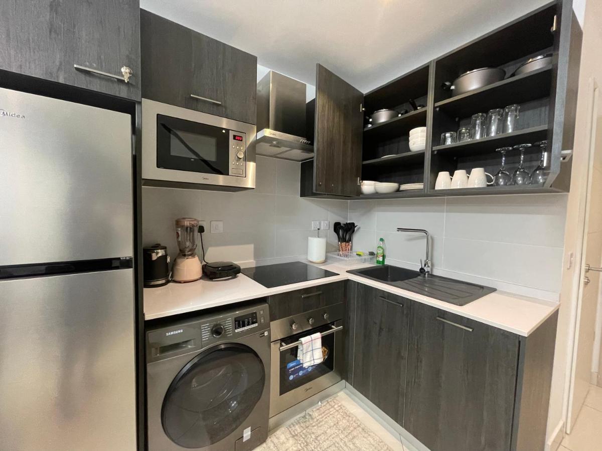 The Lennox Luxury Suites & Apartments Akra Dış mekan fotoğraf