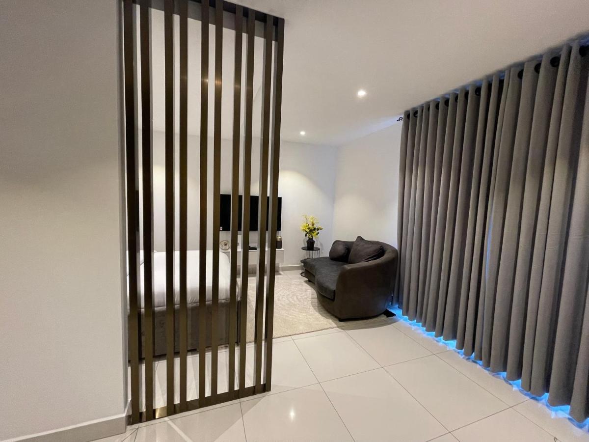 The Lennox Luxury Suites & Apartments Akra Dış mekan fotoğraf